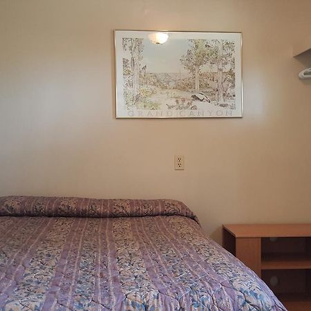 Hat Motel Medicine Hat Luaran gambar